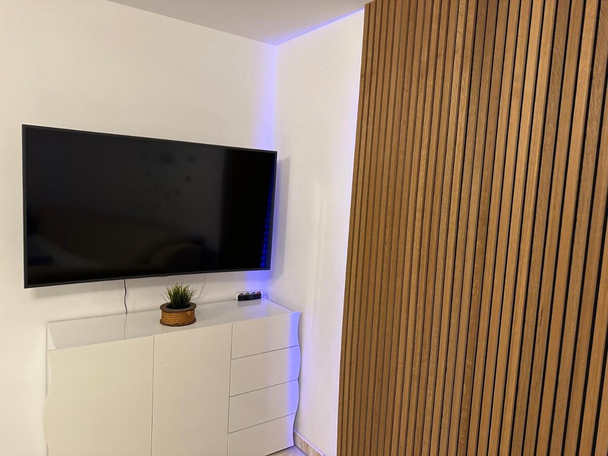 Souterrain Fewo, Europapark, Netflix, 2Xtv Apartment Mietersheim Luaran gambar