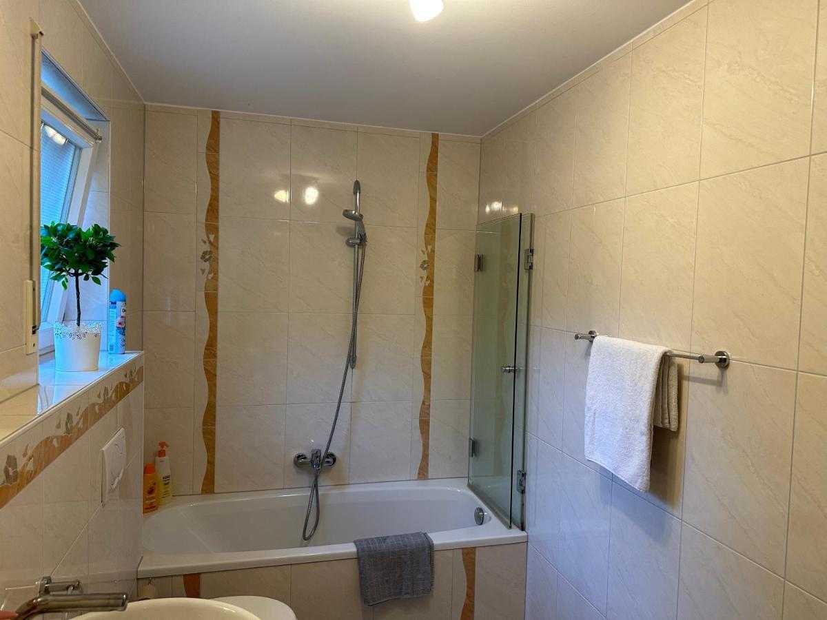 Souterrain Fewo, Europapark, Netflix, 2Xtv Apartment Mietersheim Luaran gambar